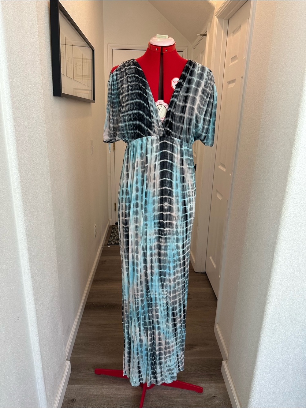 Lovestitch Tie-Dye V-Neck Maxi Dress in Teal and Black